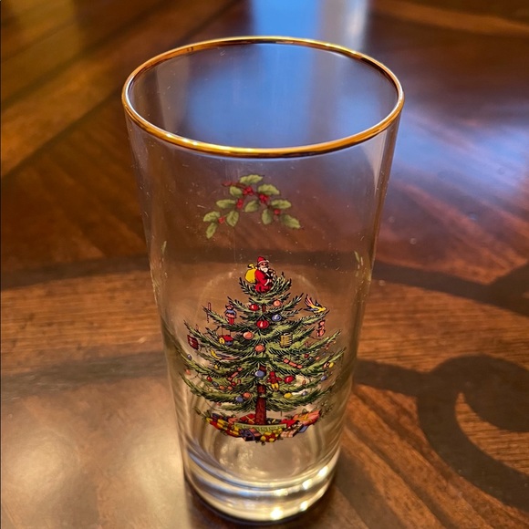 Dinner Glasses - Picture 3 of 3